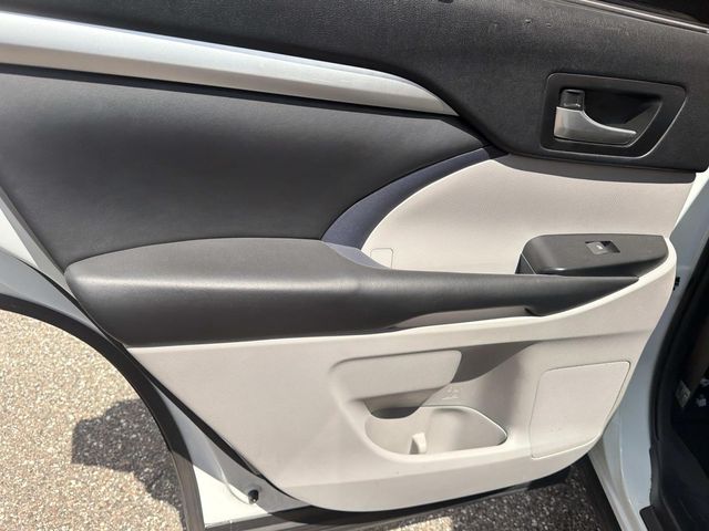 Used 2019 Toyota Highlander SUV