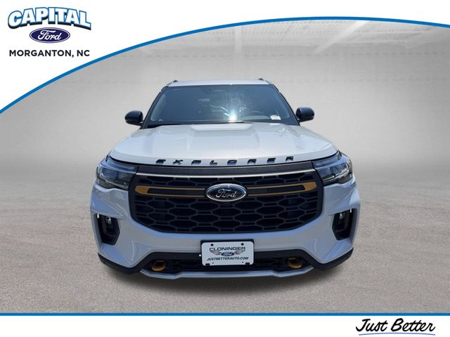 New 2026 White Ford Tremor image 2