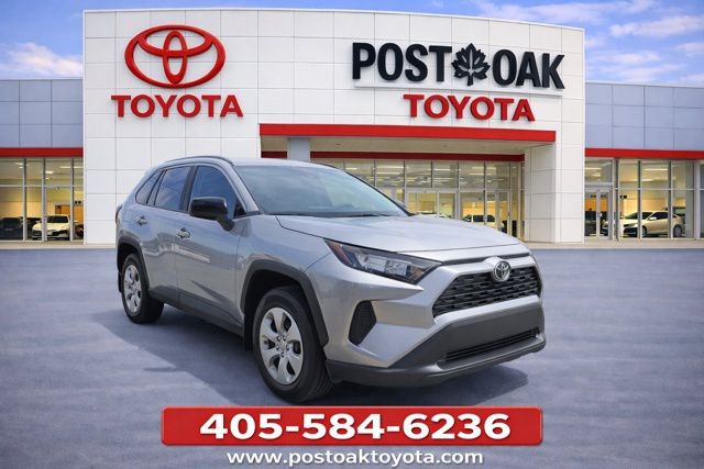 2023 Toyota RAV4 LE FWD