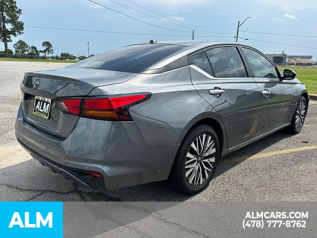 Used 2025 Gray Nissan 2.5 SV image 5