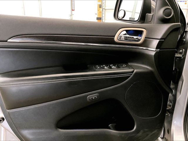 2015 Jeep Grand Cherokee Limited Silver at Bob Ruth Ford