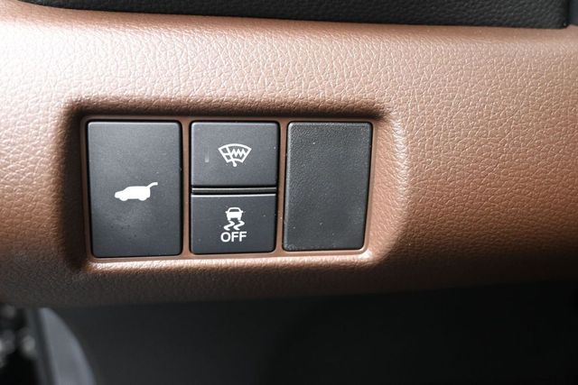 Used 2025 Honda Pilot SUV