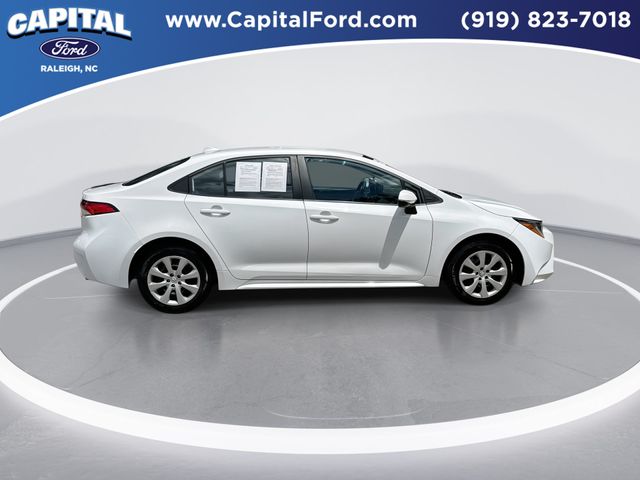 Certified Used 2024 Ice Toyota LE image 9