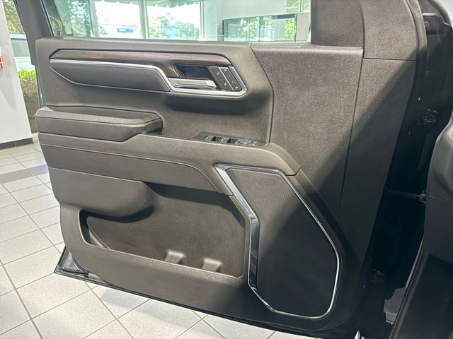 2024 GMC Sierra 1500 SLT Black at Bob King Buick GMC