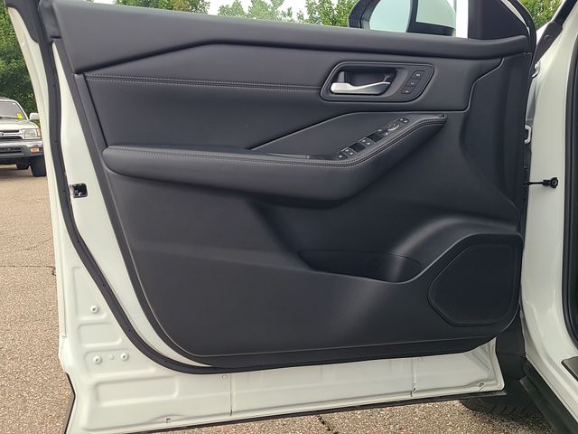 Used 2024 Nissan Rogue SUV