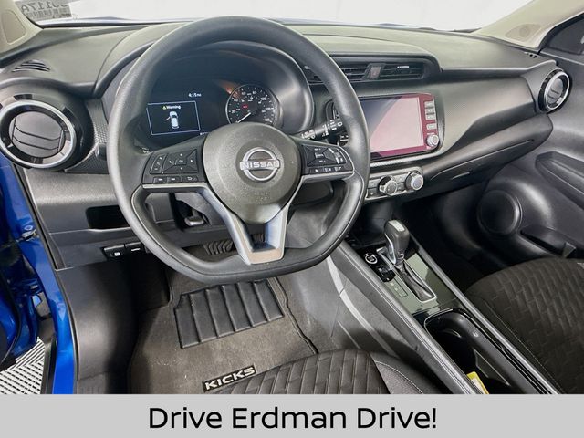 Used 2023 Nissan Kicks SUV