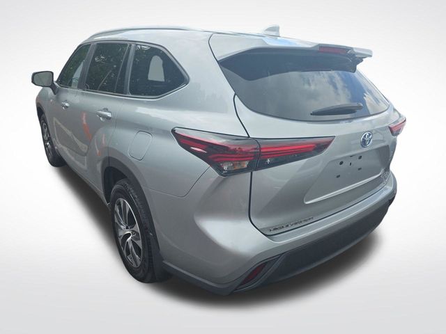 Used 2024 Toyota Highlander Hybrid SUV