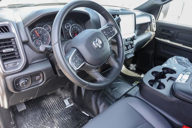 2500 Crew Cab Tradesman