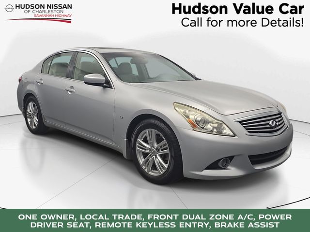 2015 INFINITI Q40 3.7 RWD