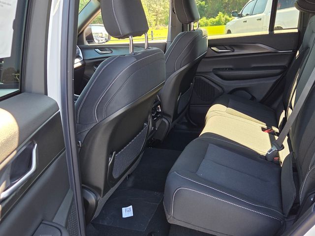 New 2026 White/off-white Jeep Laredo image 8