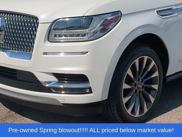 Used 2020 White Lincoln Reserve image 17