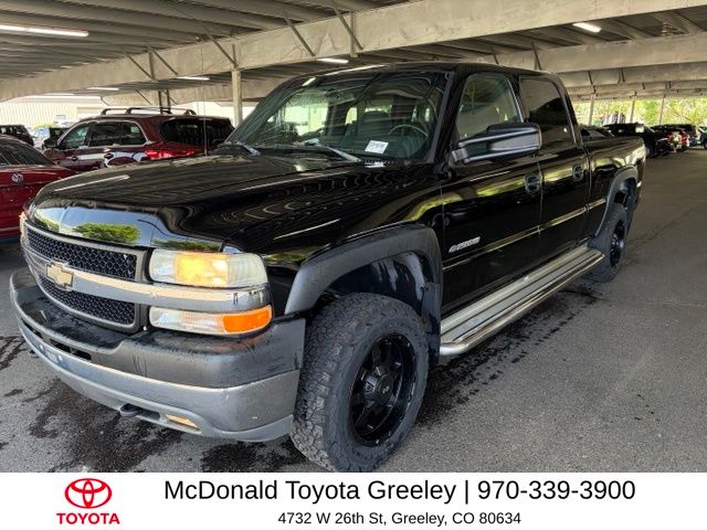 Onyx Black 2002 Chevrolet Silverado 2500HD LS Crew Cab 4WD Pickup Truck Four-Wheel Drive 4-Speed Automatic Overdrive