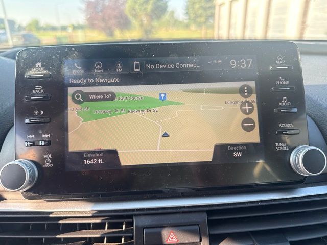 2018 White Honda Accord Touring FWD Sedan