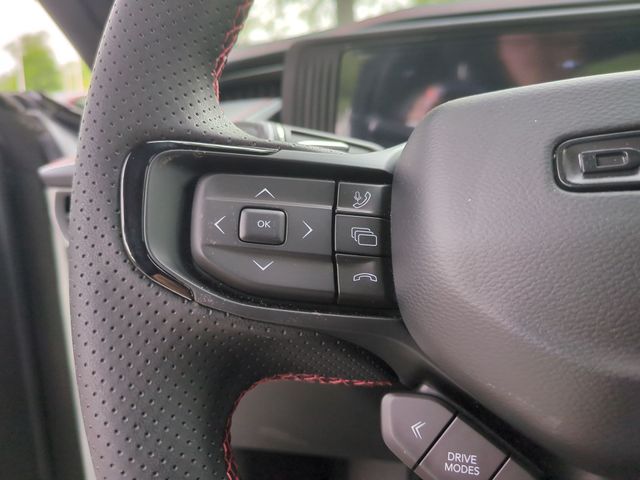 Used 2025 White Dodge R/T image 9