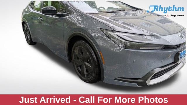 Gray 2025 Toyota Prius Plug-In Hybrid Hatchback Front-Wheel Drive Continuously Variable Transmission