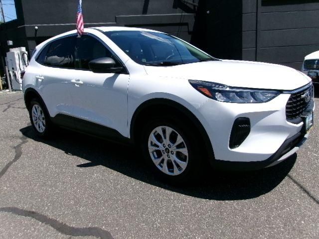 used 2023 Ford Escape car, priced at $24,893