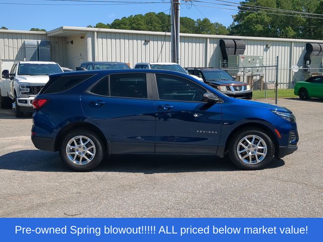 Used 2022 Blue Chevrolet LS image 14