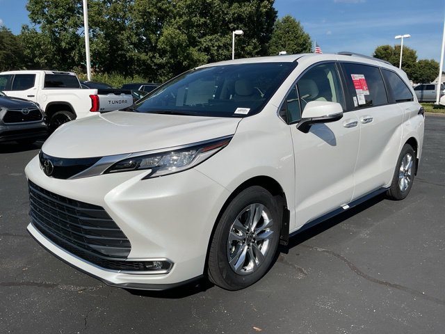 New 2026 Toyota Sienna Van
