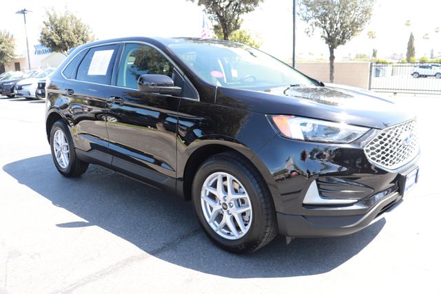 2024 Ford Edge SEL photo