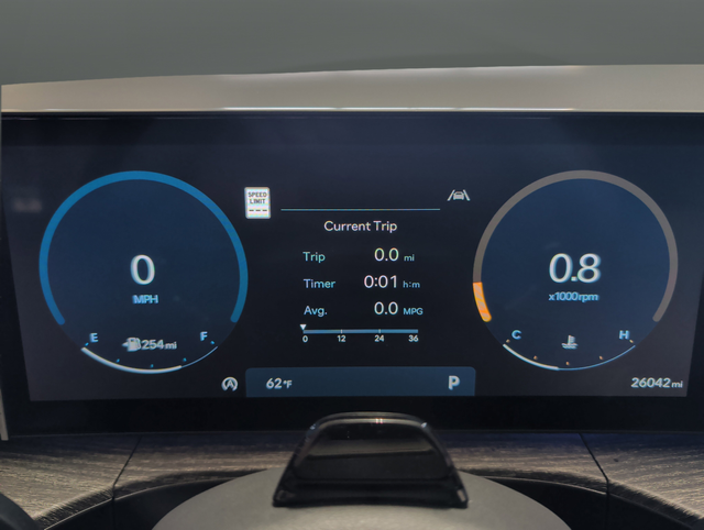Used 2024 Rockwood Green Hyundai Limited image 20