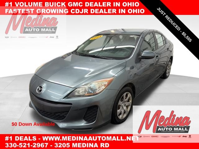 Dolphin Gray Mica 2013 Mazda MAZDA3 i Sport Sedan Front-Wheel Drive 6-Speed Automatic