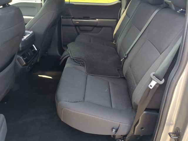 Used 2023 Silver Ford XLT image 28
