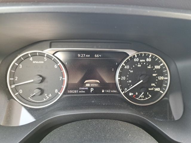 Used 2021 Blue Nissan SV image 18