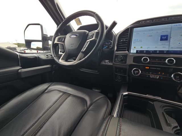 2022 Ford F-250SD Platinum:B01968