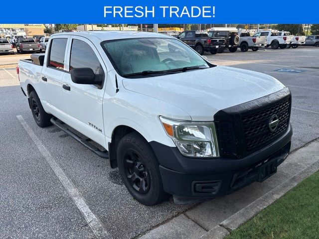 Glacier White 2017 Nissan Titan Pickup Truck 4X2 7-Speed Automatic