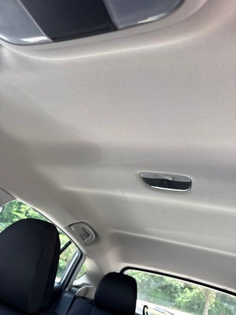 2019 Subaru Impreza 2.0i White at Subaru and VW of Moon Township