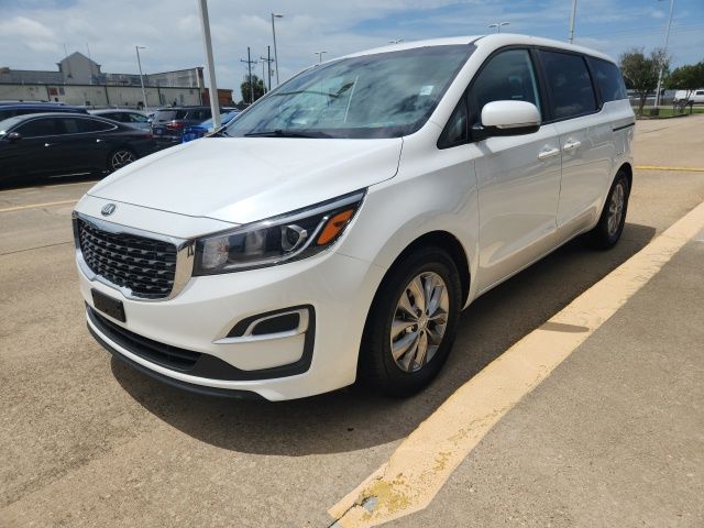 Certified Used 2021 White Kia LX image 3