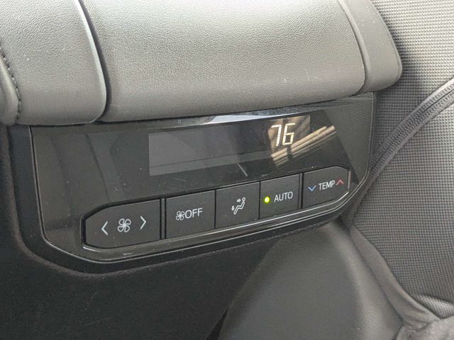 Used 2021 Toyota Highlander SUV