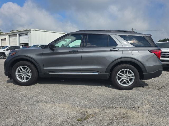 2025 Ford Explorer Active:B02488