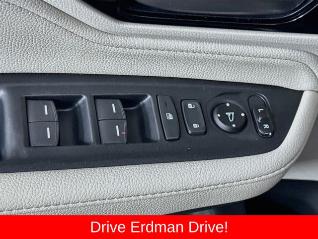 Used 2025 Honda Odyssey Van