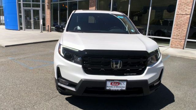 2025 Honda Ridgeline Black Edition 3