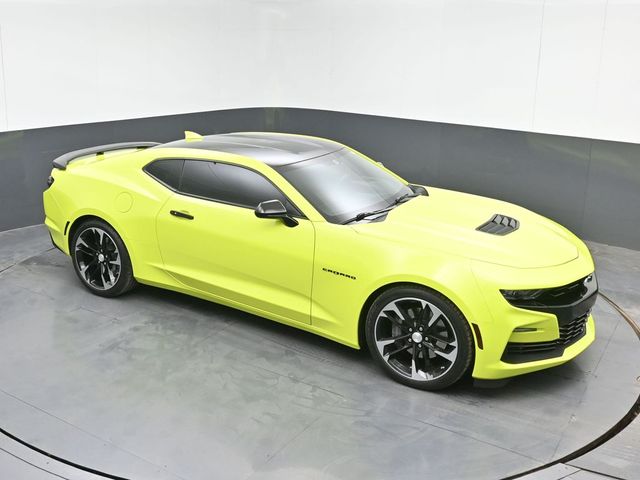 2021 Chevrolet Camaro 1SS Coupe RWD