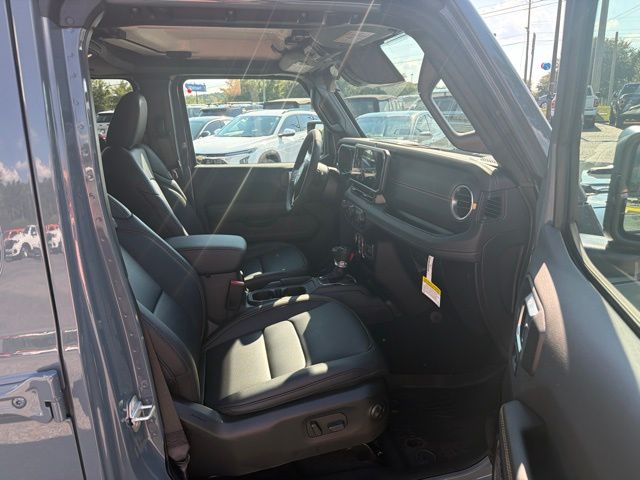2026 Jeep Gladiator Sahara 4x4