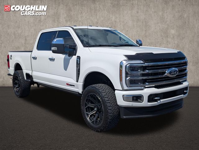 Star White Metallic Tri-Coat 2024 Ford F-250 Super Duty Pickup Truck Four-Wheel Drive Automatic