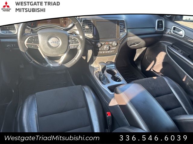 JeepGrand Cherokee11