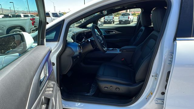 2024 Chevrolet Equinox EV LT 35