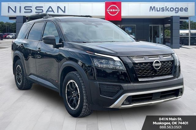 Super Black 2025 Nissan Pathfinder Rock Creek 4WD SUV / Crossover All-Wheel Drive 9-Speed Automatic