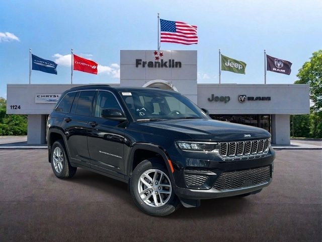 Diamond 2025 Jeep Grand Cherokee SUV / Crossover 8-Speed Automatic