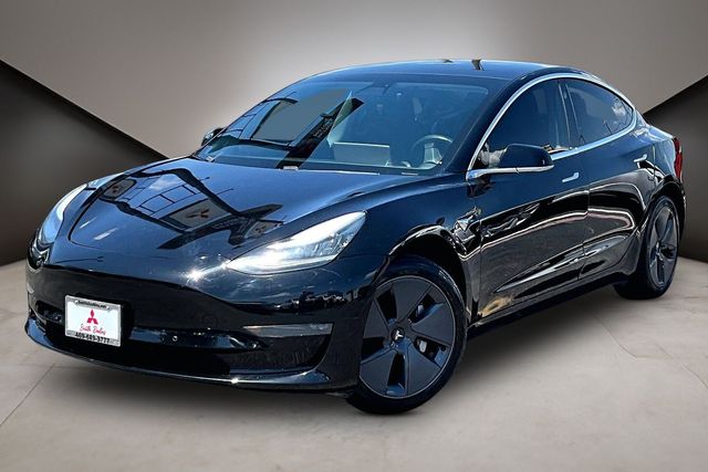 Black 2019 Tesla Model 3 Sedan Rear-Wheel Drive 1-Speed Automatic