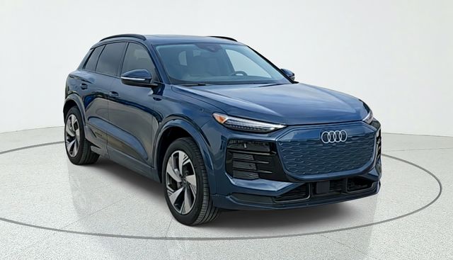 2025 Audi Q6 e-tron quattro Premium Plus