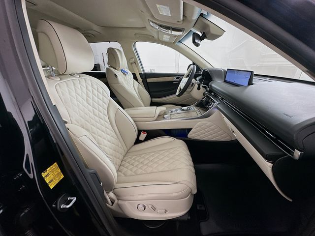 Thumbnail: 2024 Genesis GV80 - 29