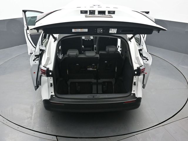 2024 Toyota Sienna XLE 50