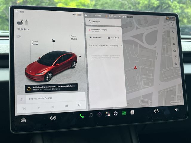 Used 2025  Tesla Long Range image 21