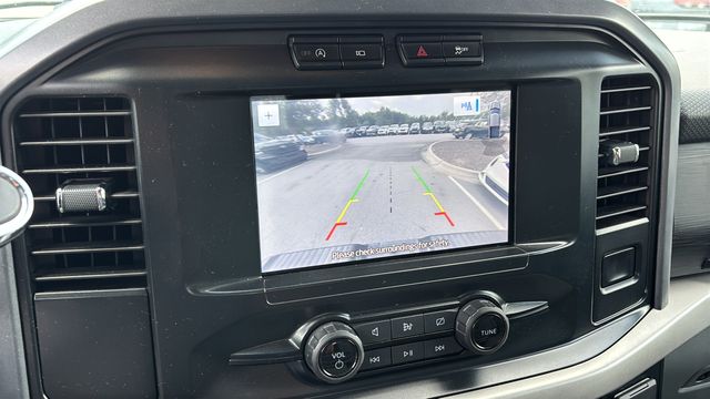 Used 2023 Silver Ford XLT image 26