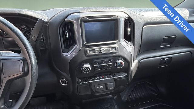Used 2025 White Chevrolet WT image 23