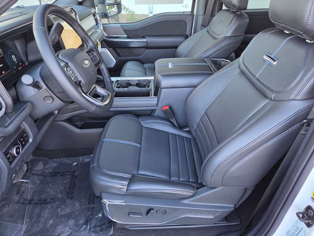 New 2025 Ford Super Duty F-350 Crew Cab Platinum